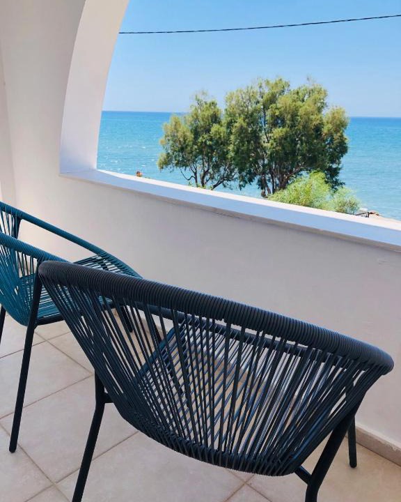 Keratokambos House | Mini Villas Avra