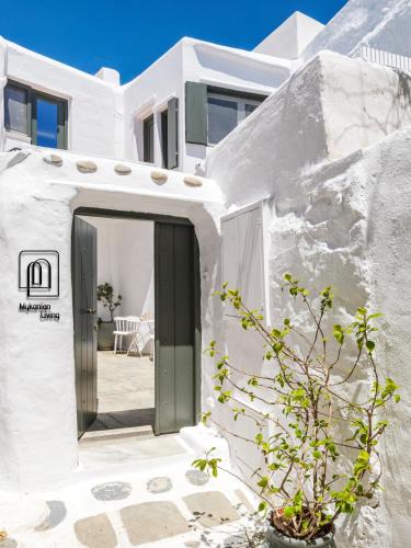 Little Venice Apartment | Mykonian Living The Little Venice Suites & Residence