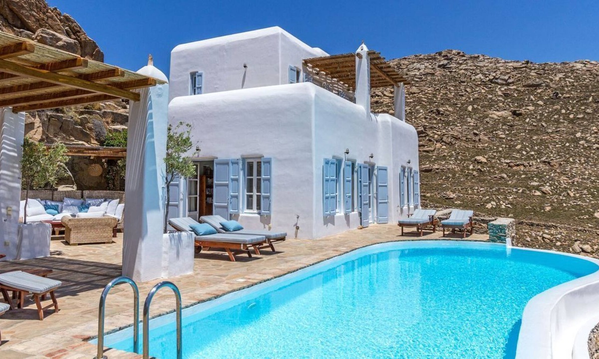 Paraga Villa | Mykonos. Greece - Luxury Villa rental Agrari beach