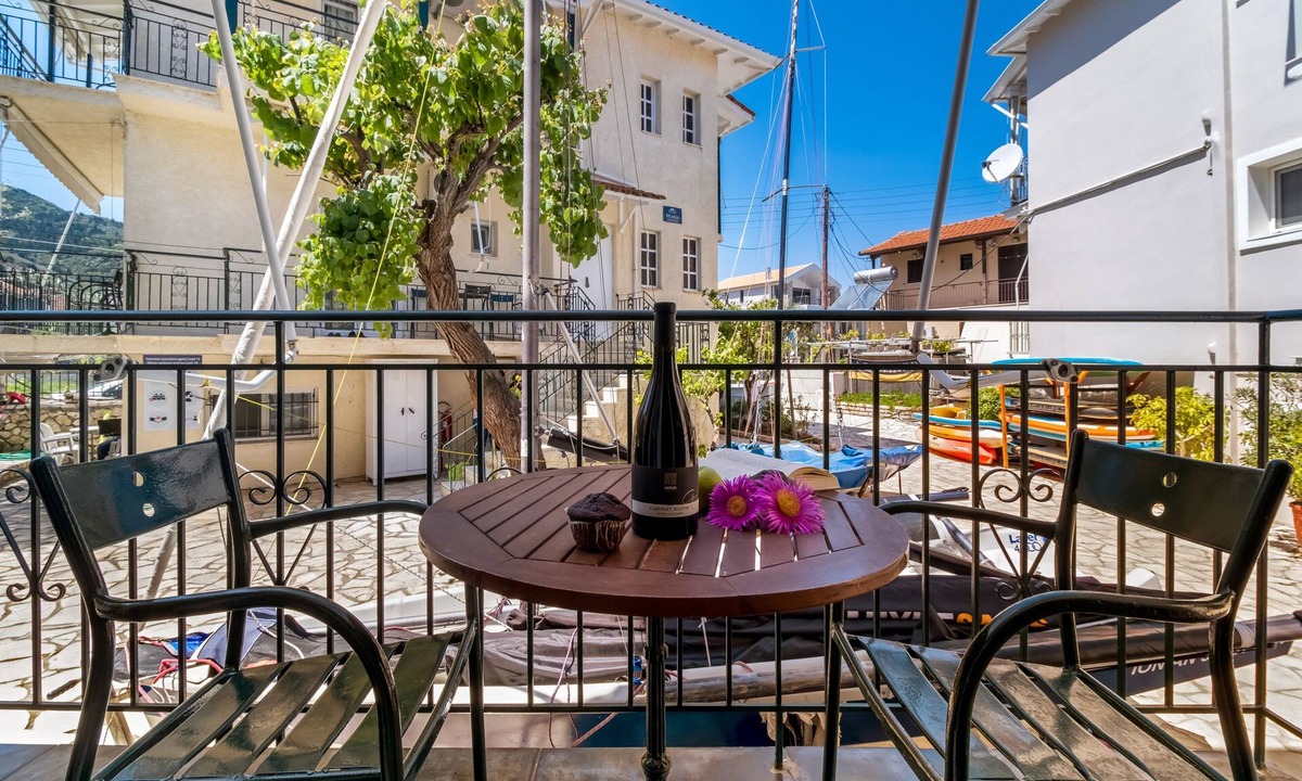 Nikiana Apartment | Nikiana Club Studio 6 with Mountain View & Wi-Fi