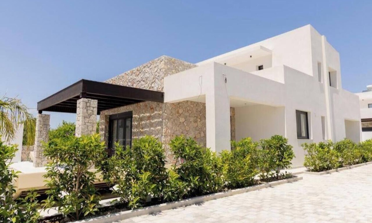 Petaloudes House | Noera Villas 1 | Elegant Two-Bedroom Villa with Private Pool near Kremasti Beach