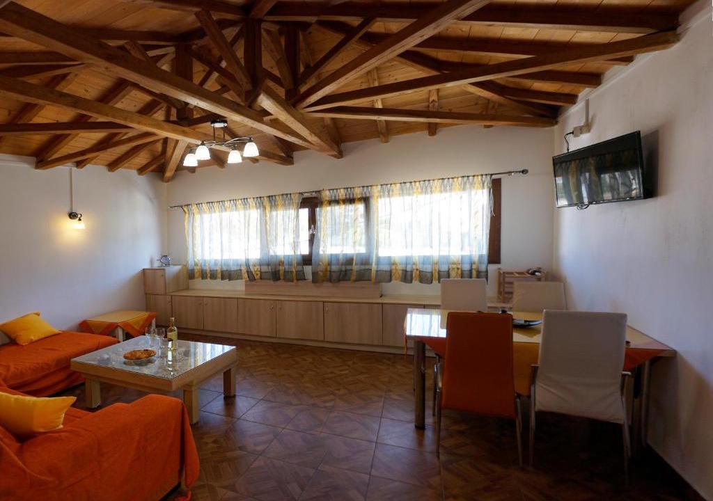 Patitiri Apartment | Patitiri Central Appartment Evaero