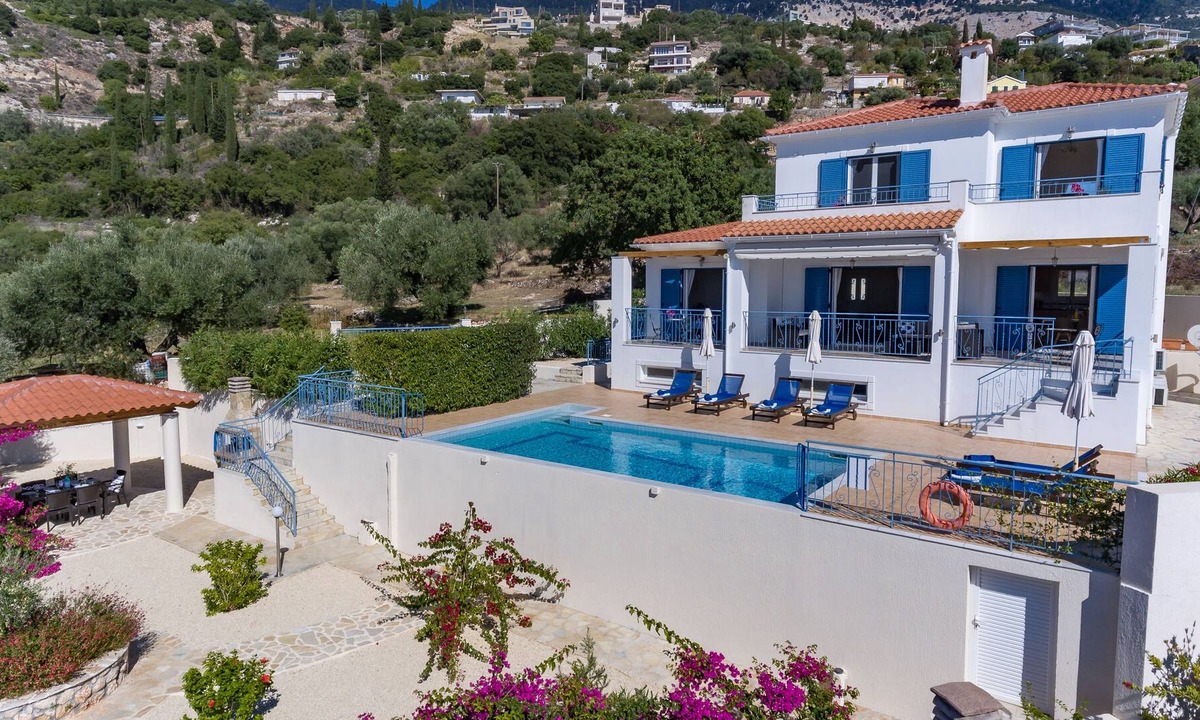 Vlachata Villa | Peaceful villa with stunning sea views