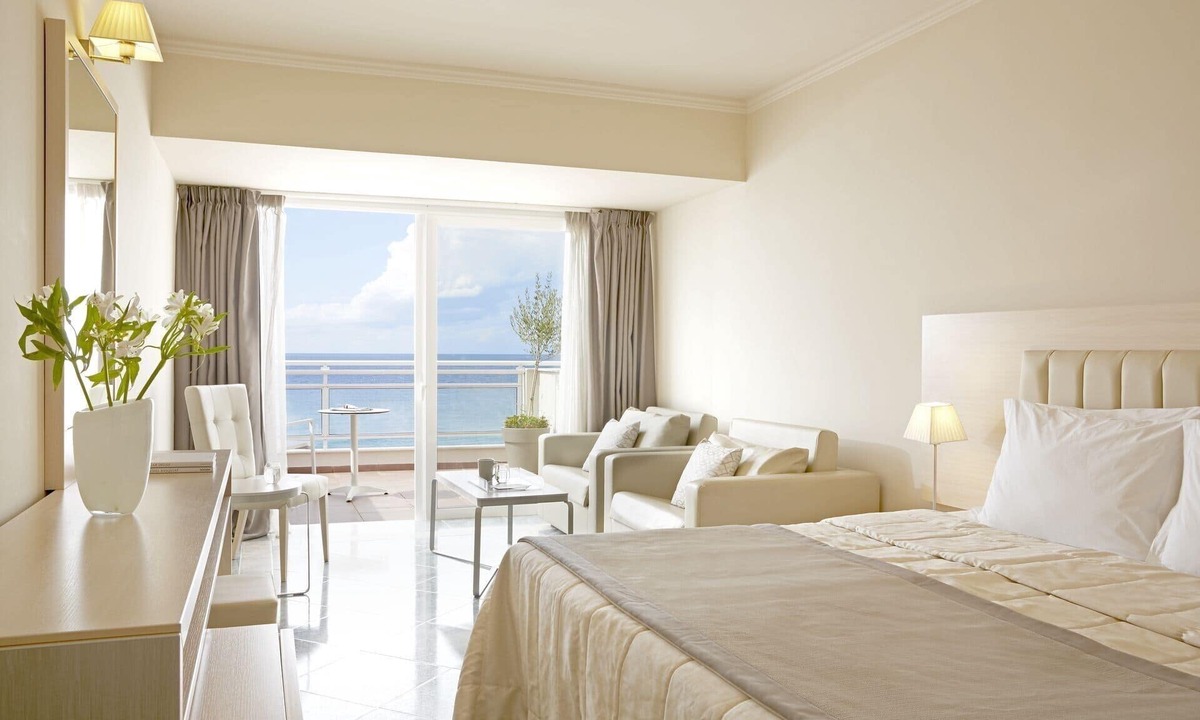 Sinarades Hotel | Pelekas Monastery
