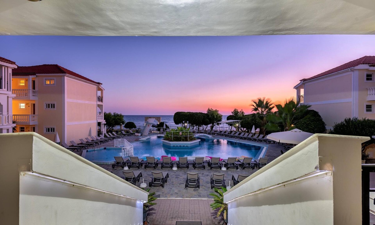 Argassi Hotel | Porto Iliessa