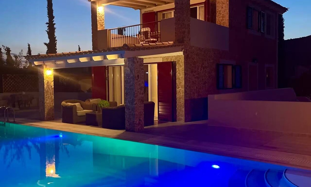 Plepi House | Premium 5-Bedroom Villa in Ermioni with Private Pool & Sea View