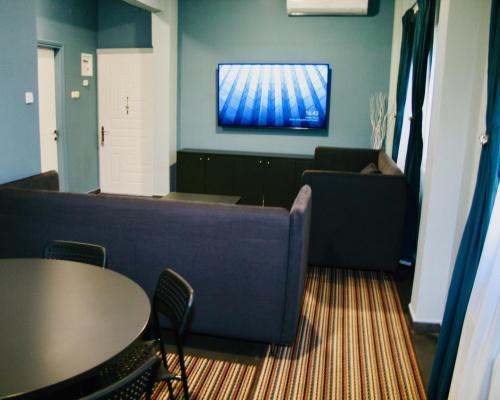 Evosmos Apartment | REM House