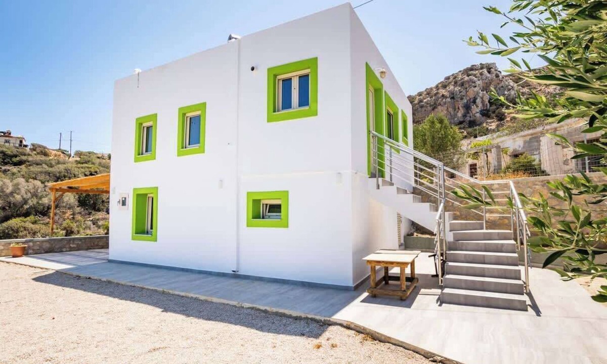 Menetai Apartment | Sea View Studio with Private Terrace