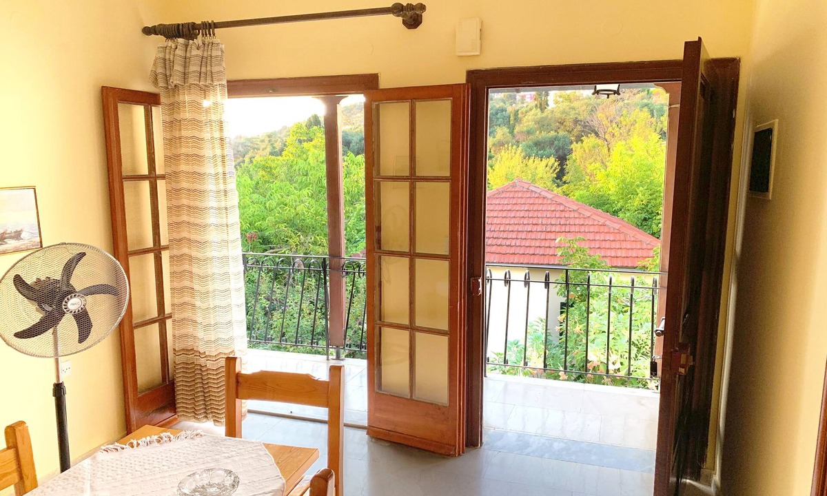Agios Gordios Apartment | Spiros Apartments on Agios Gordios Beach Corfu Greece