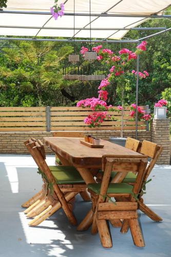 Dhrakata House | STATHI'S COTTAGE