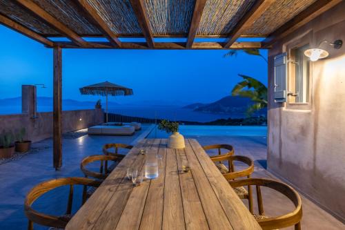 Katsarata Villa | Terracotta Fiscardo Villas