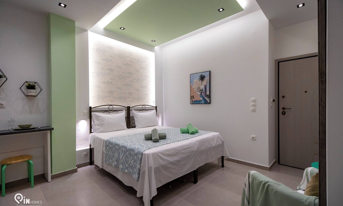 Aigaleo Apartment | The Mint - Stylish Studio in Egaleo/Athens
