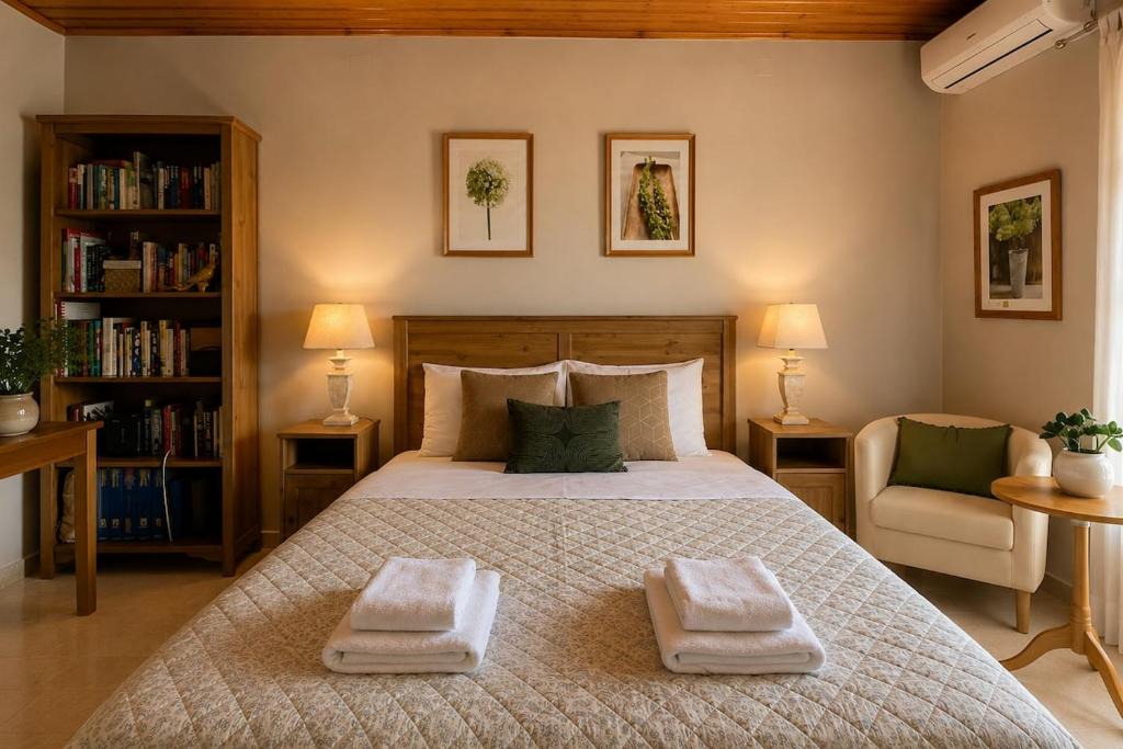 Liapades House | The Olive Tree House