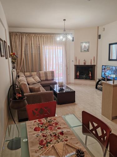 Volos City Centre Apartment | Tina's lovely apartment