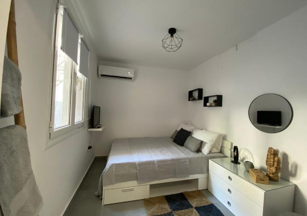 Kifisia Apartment | Tiny Little House