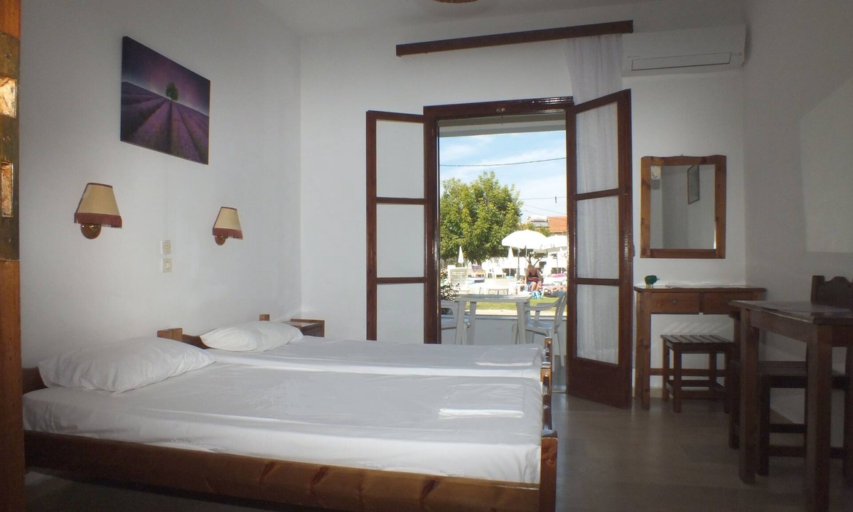Acharavi House | Tzilios Studios