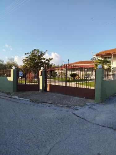 Avdira House | Vasiliki's Village House