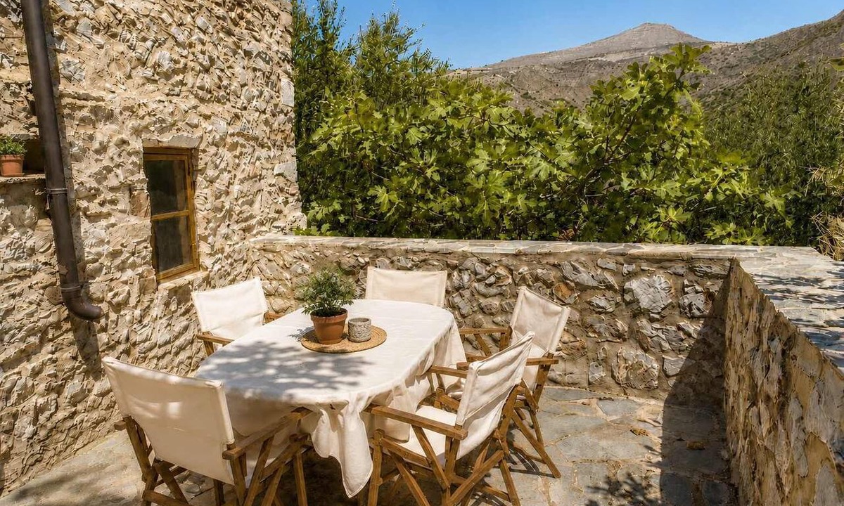 Vatheia Apartment | Vathia Tower - Stone Mani Heaven near the Beach