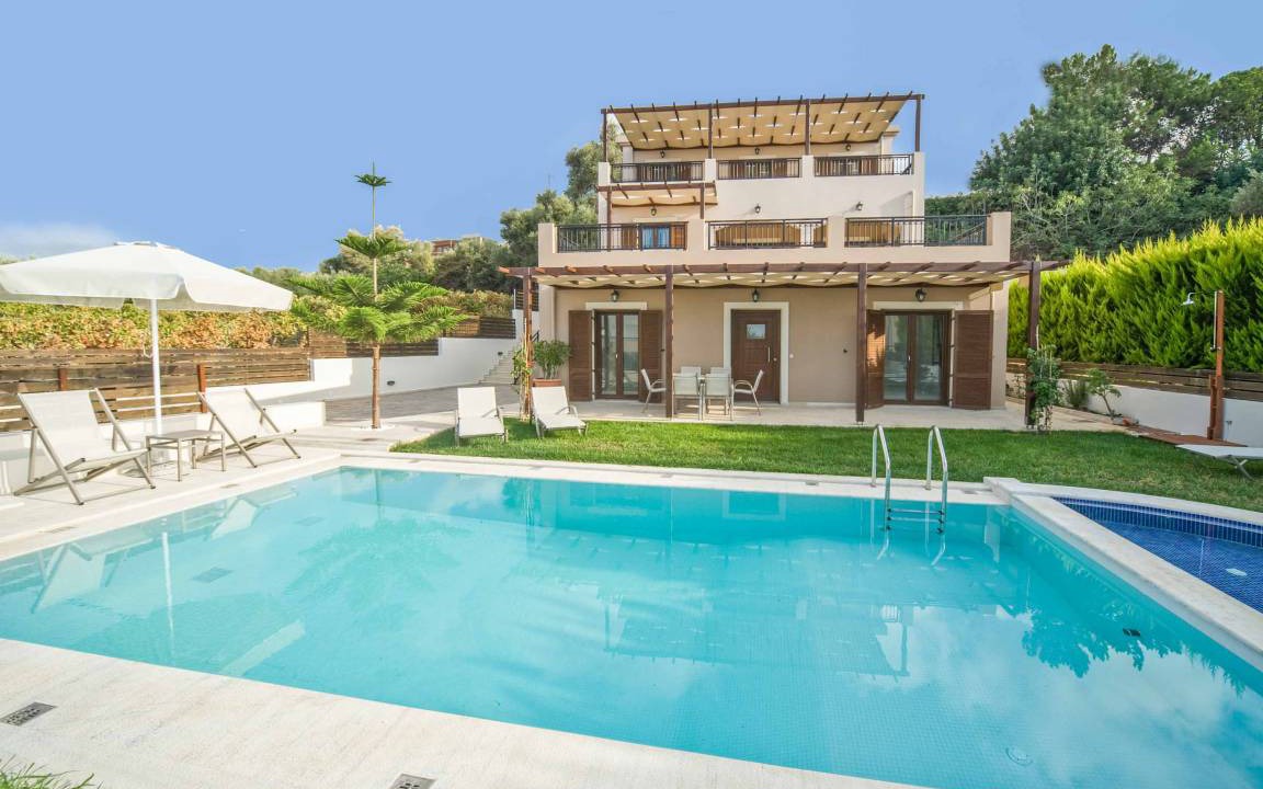 Pigianos Kampos Villa | Villa ∙ 6 bedrooms ∙ 11 guests