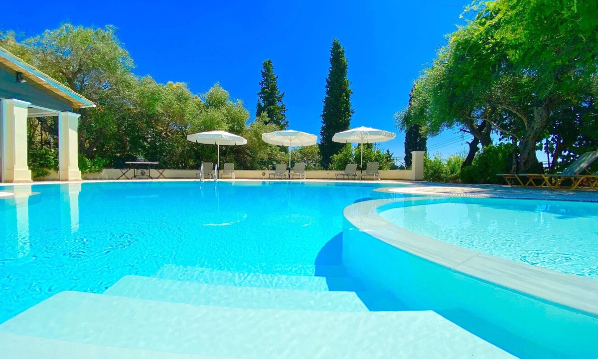 Nisaki Villa | Villa Aliki Nissaki with private pool