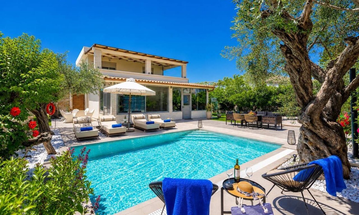 Afandou Villa | Villa Ammos - Three Bedroom Villa, Sleeps 6