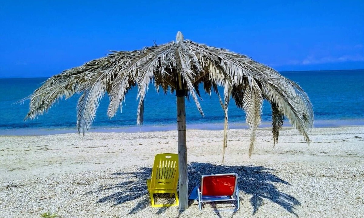 Agios Spyridon Corfu Apartment | Villa Annabell, holiday accommodation for 2 people with sea view.