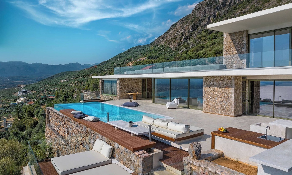 Diasella Villa | Villa Deep Blue in Messinia