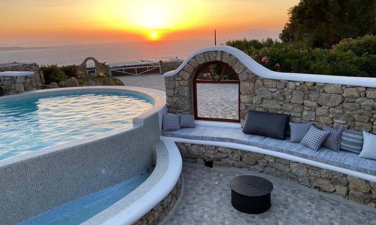 Ornos House | Villa Delos by Fantasia Villas