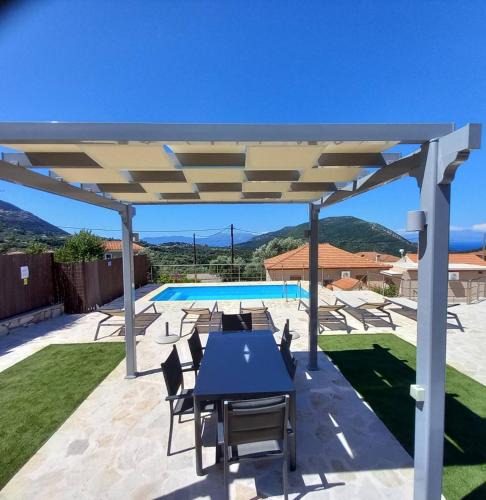 Stavros Villa | Villa Emmelia
