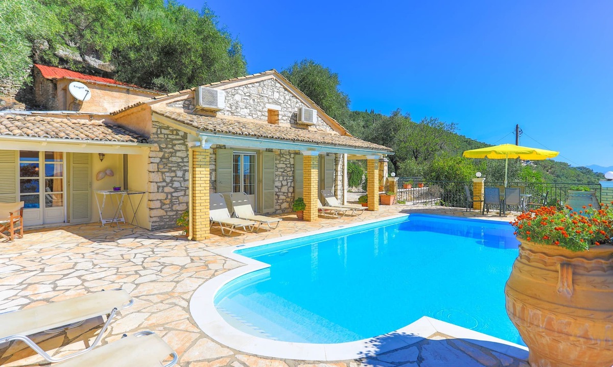 Nisaki Villa | Villa Kefalaki: Superb sceneries and views, private pool