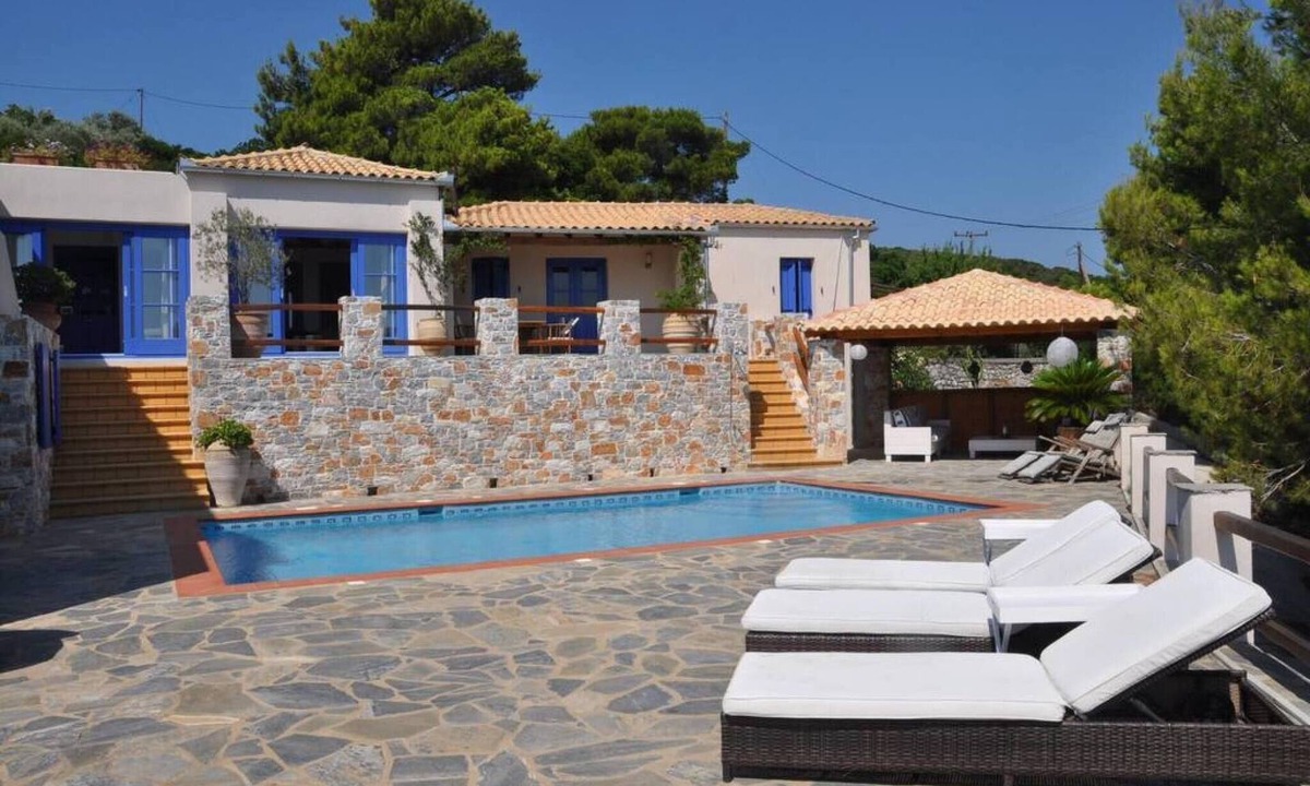 Kanapitsa Villa | Villa La Looij, 4 bedroomed villa with pool