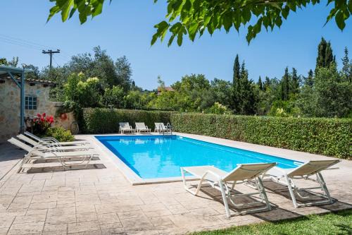 Limni Villa | Villa Nefeli with Private Pool by Konnect