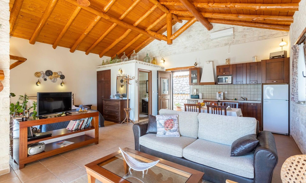 Ieromonachos Villa | Villa Nionios Large Private Pool Walk to Beach Sea Views A C Wifi - 1033
