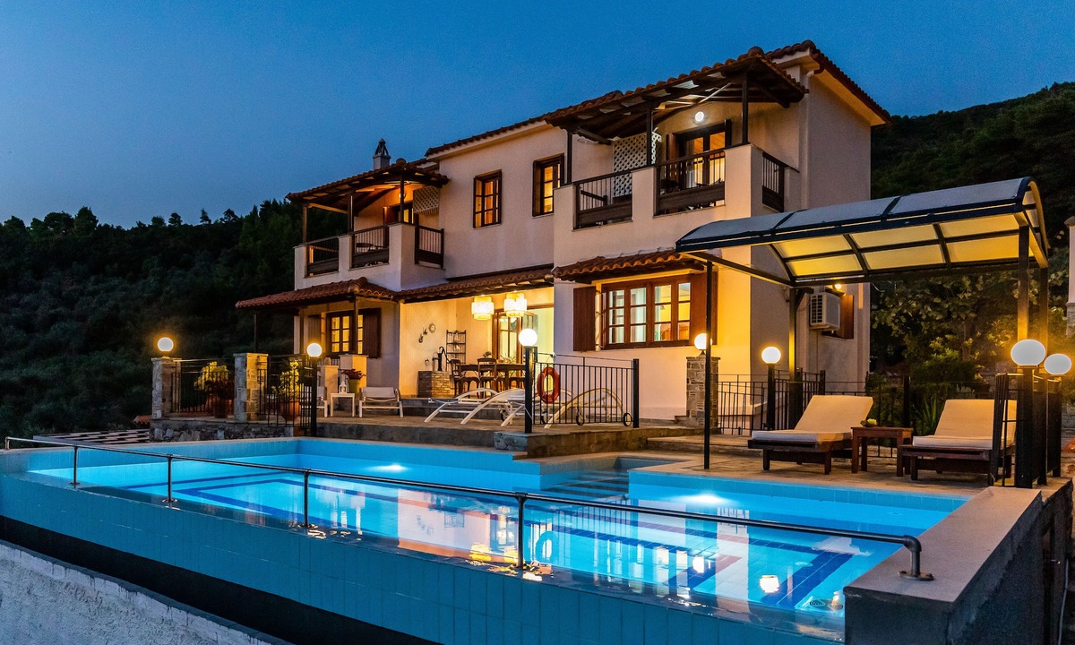 Stafylos Villa | Villa Peparethos, Where Summer Feels Effortless