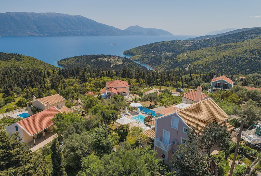 Tselendata Villa | Villa Serenity sleeps 9!