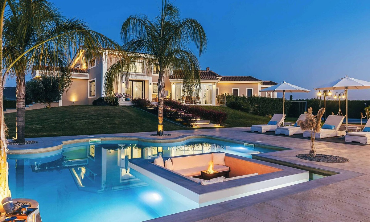 Zakynthos Villa | Villa Shangri-La - Five Bedroom Villa, Sleeps 12