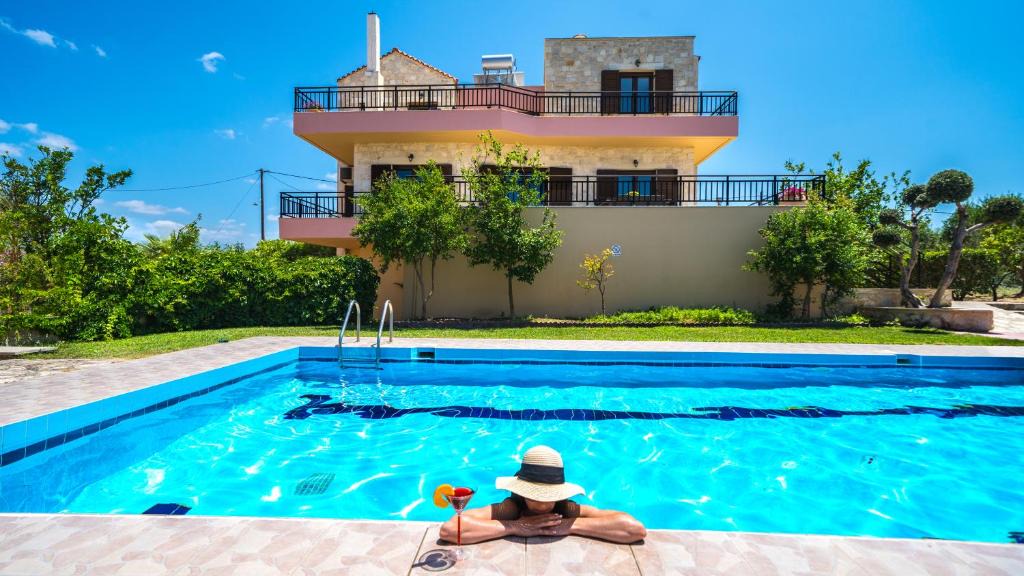 Asteri Villa | Villas Louloudaki