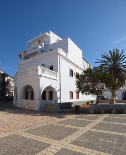 Karpathos Town Apartment | White House Hotel-Apart