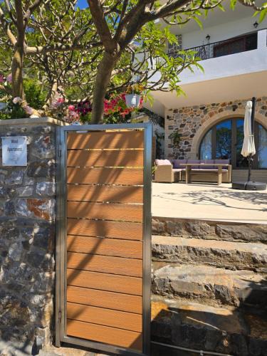 Agia Roumeli House | Wind Apartment in Agia Roumeli
