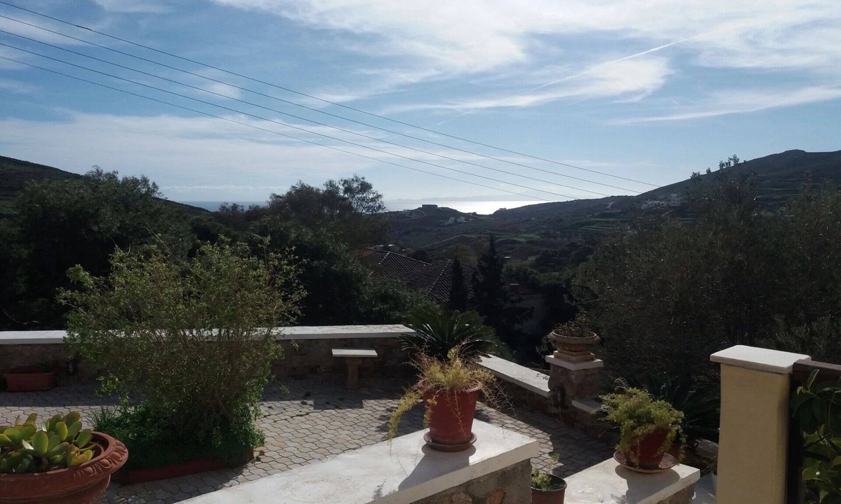 Syros Apartment | “Your Perfect Home Away From Home”