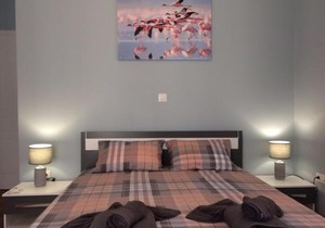Ideally Situated Corfu Old Town Apartment