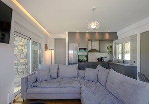 Kalostous villa 1, Pool,Great location & Views