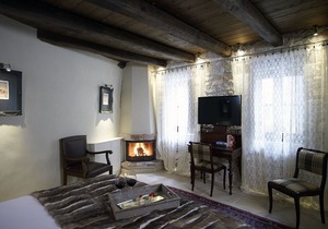 LUXURY STONE VILLA IN THE CENTRE OF PELOPONNESE -WHOLE PROPERTY-FAMILY FRIENDLY