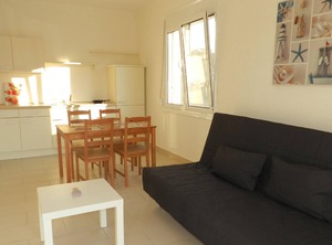 Holiday Pyrgi Thermis Persons | Skala Neon Kidonion