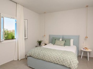 Vigla Hotel | Tholaria