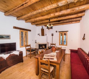 Aradena Traditional 