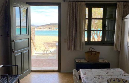 Diakofti House | 120 m² House ∙ 3 bedrooms ∙ 8 guests
