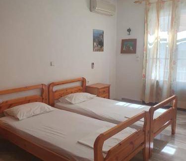 Agios Mamas Apartment | 130 m² Apartment ∙ 3 bedrooms ∙ 6 guests