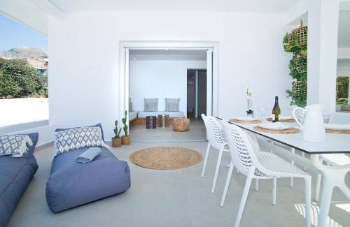 Panormos Apartment | 85 m² Apartment ∙ 2 bedrooms ∙ 6 guests