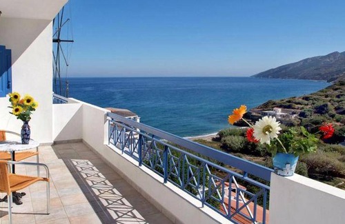 Evdilos Resort | 90 m² Resort ∙ 5 guests